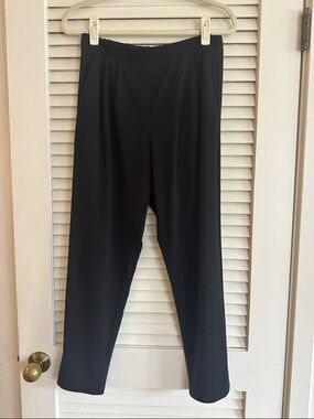 Uniqlo Black Straight-Leg Pull-On Pants